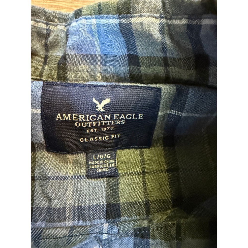 American Eagle Upcycled Flannel Plaid Jaws Custom Sewn Graphic Mens Large L - Picture 3 of 6